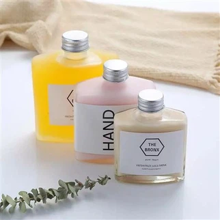 Flache Saftbehälter